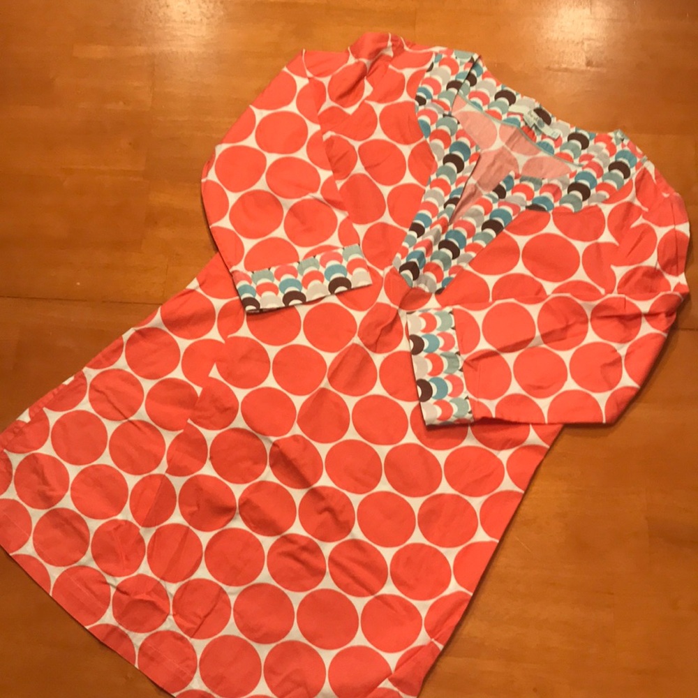 Women’s dress or swim cover up